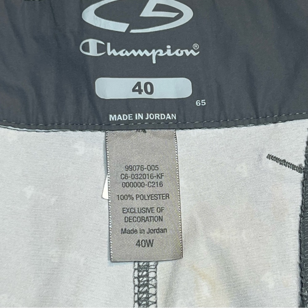 Champion Shorts Quick Dry Fishbone Pattern Mens Sz.40 Gray  Extra Zip Pocket - Picture 3 of 4